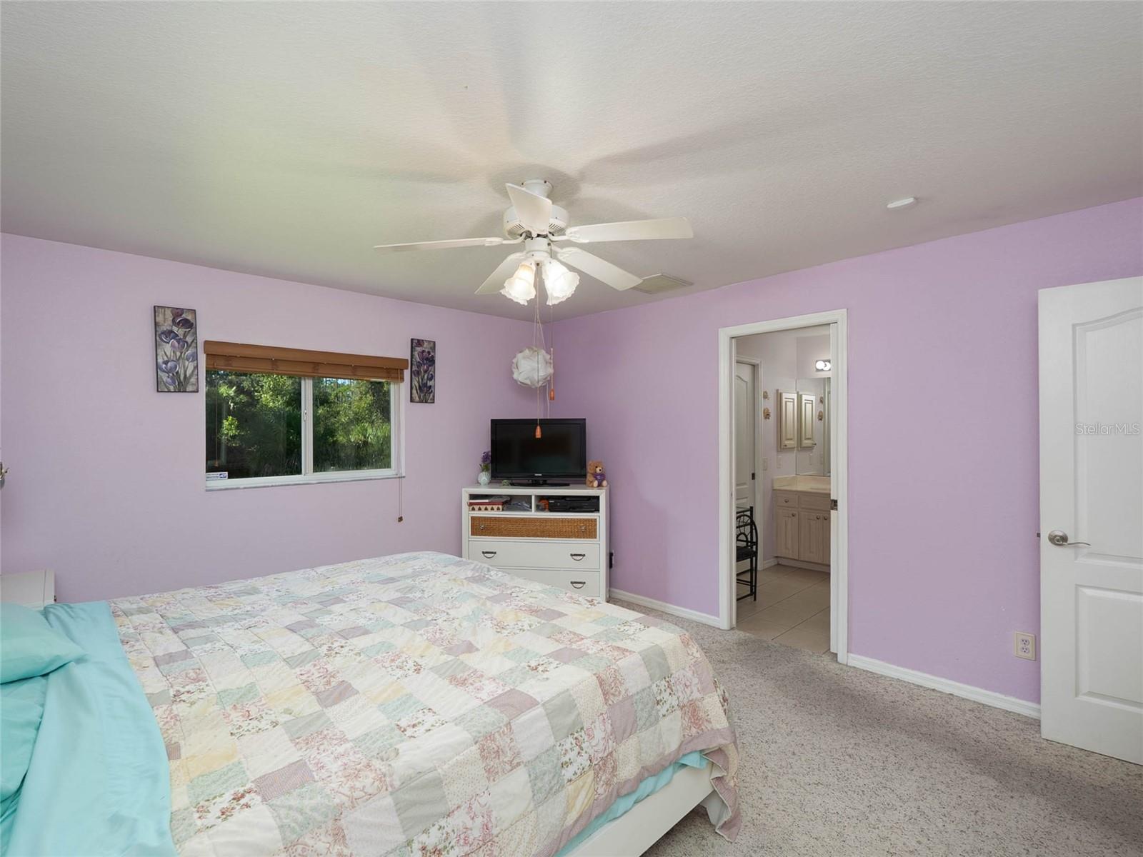 5586 GALAMBOS ST — photo 20