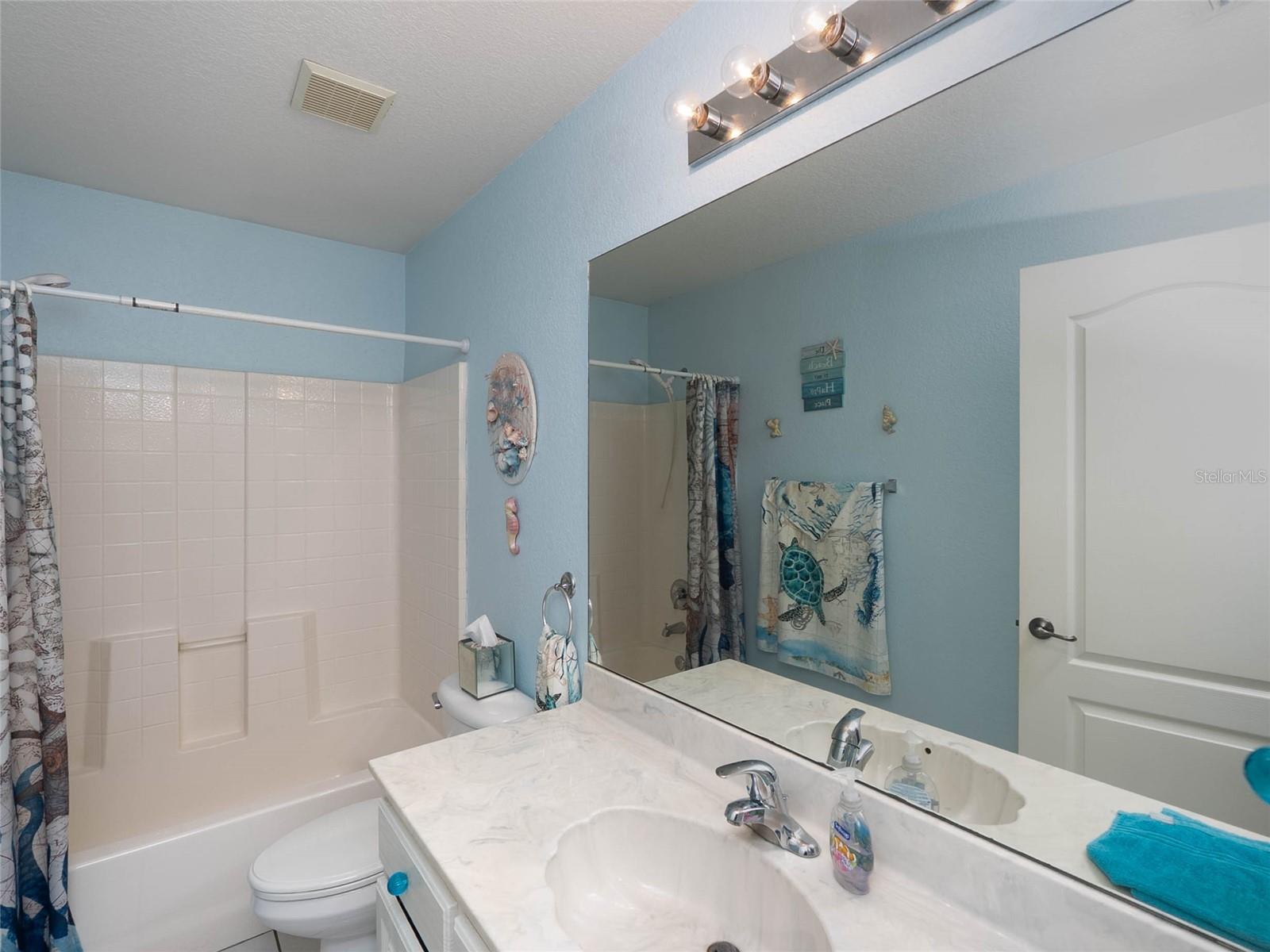 5586 GALAMBOS ST — photo 28