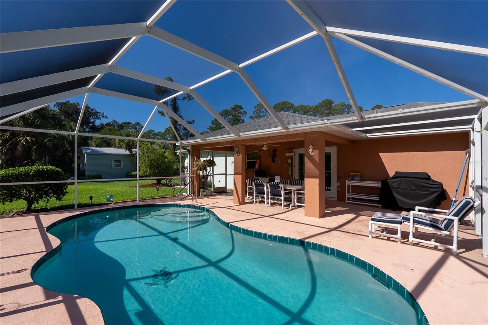 5586 GALAMBOS ST — photo 32