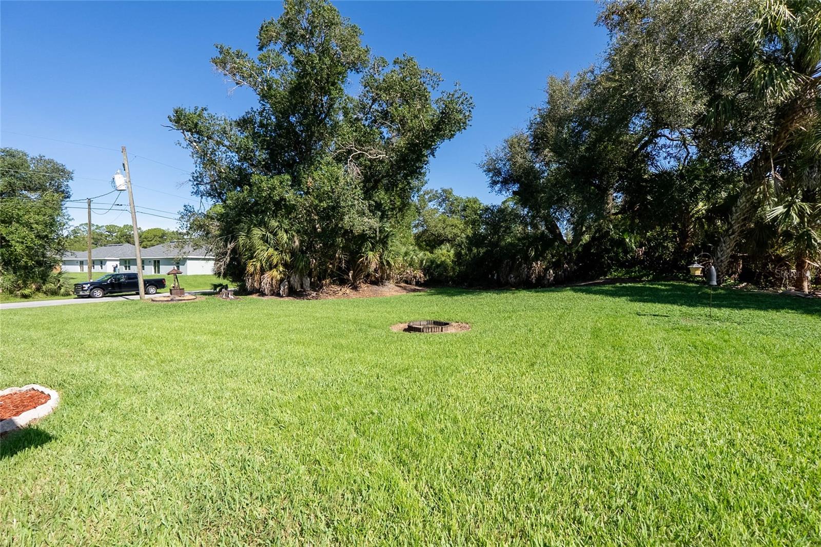 5586 GALAMBOS ST — photo 43
