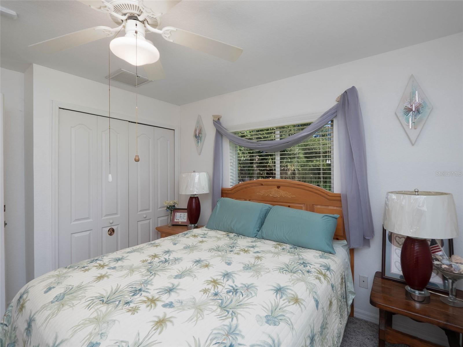 5586 GALAMBOS ST — photo 27