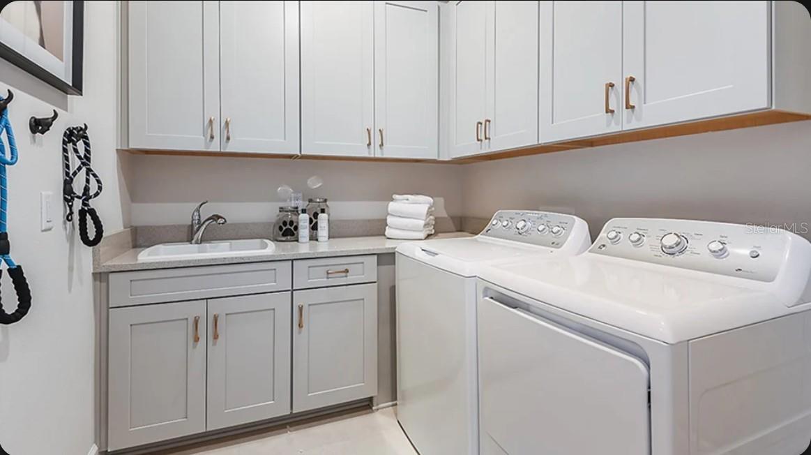 3258 ALBA CIR — photo 14