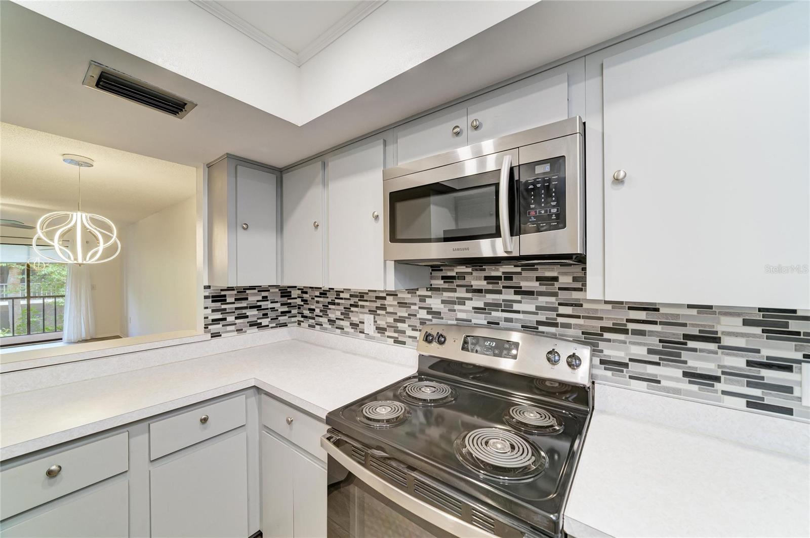 7237 CLOISTER DR #207 — photo 10