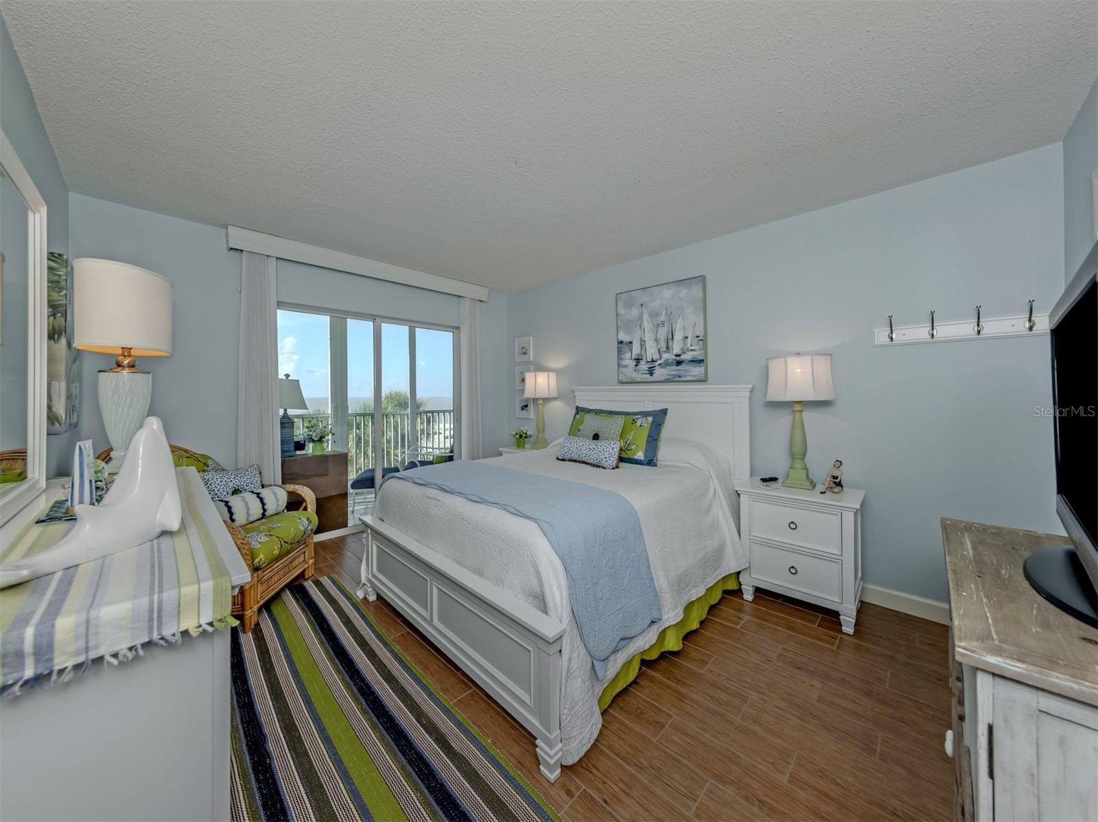 1150 TARPON CENTER DR #4H (408) — photo 21