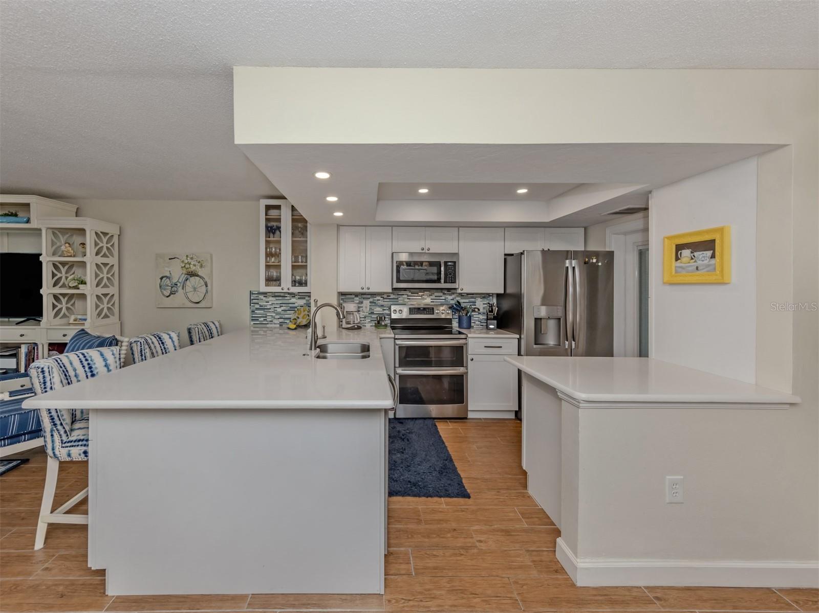 1150 TARPON CENTER DR #4H (408) — photo 8