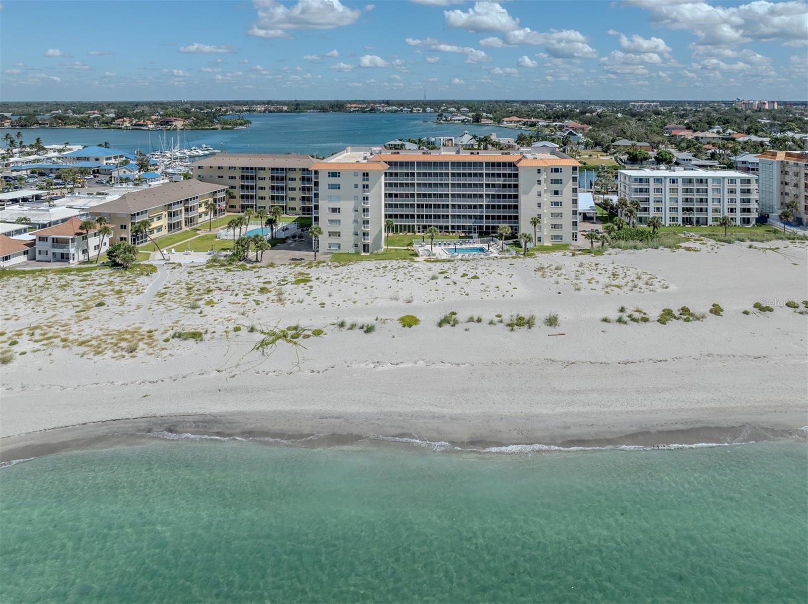 1150 TARPON CENTER DR #4H (408) — photo 42