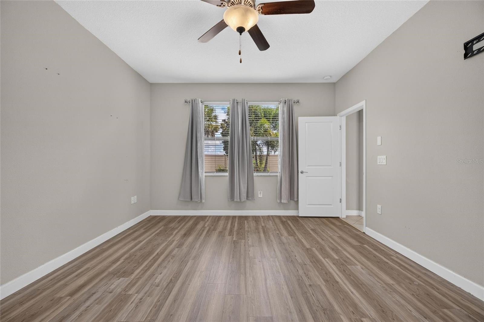 16836 WHISPER ELM ST — photo 10