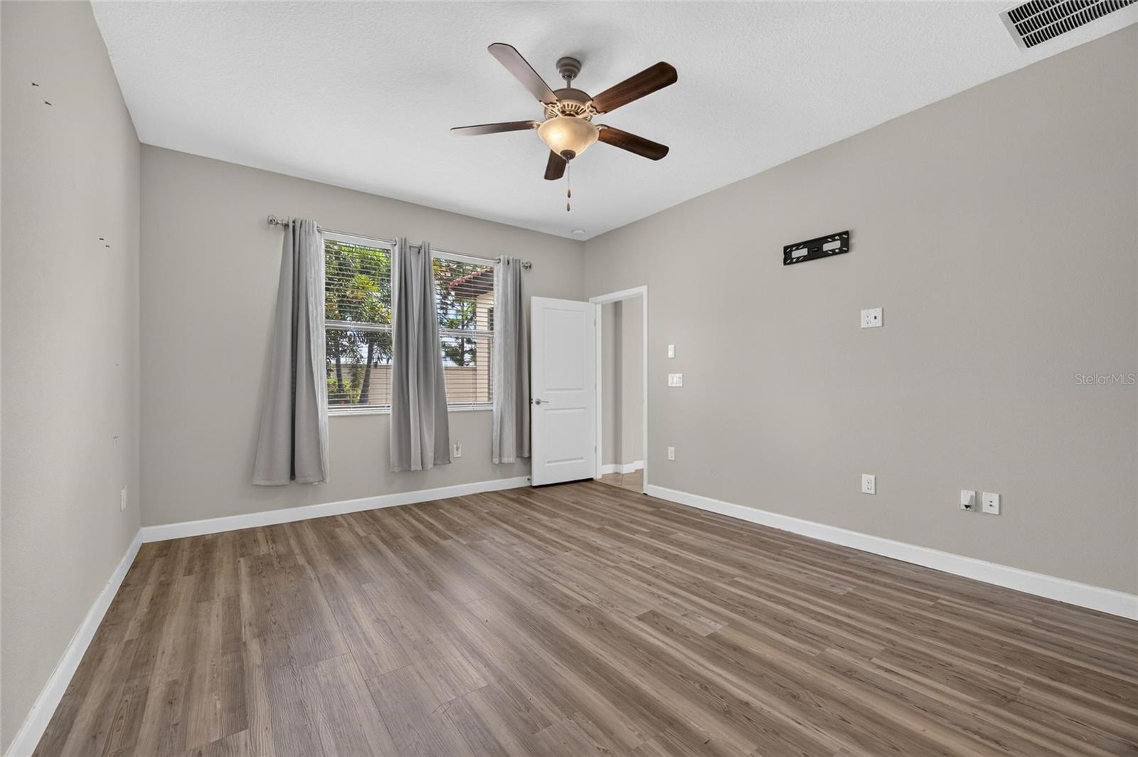 16836 WHISPER ELM ST — photo 9