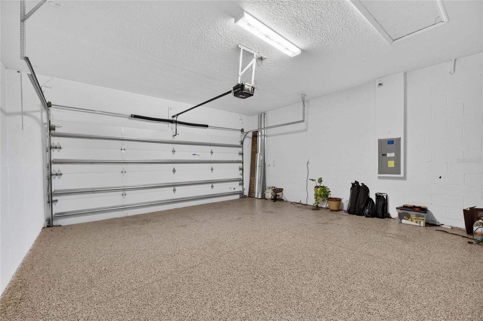 16836 WHISPER ELM ST — photo 39