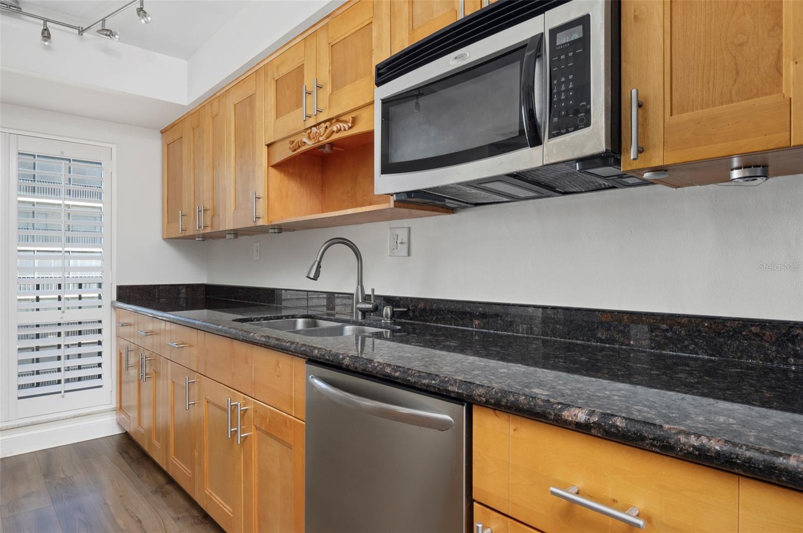 2900 COVE CAY DR #4B — photo 10
