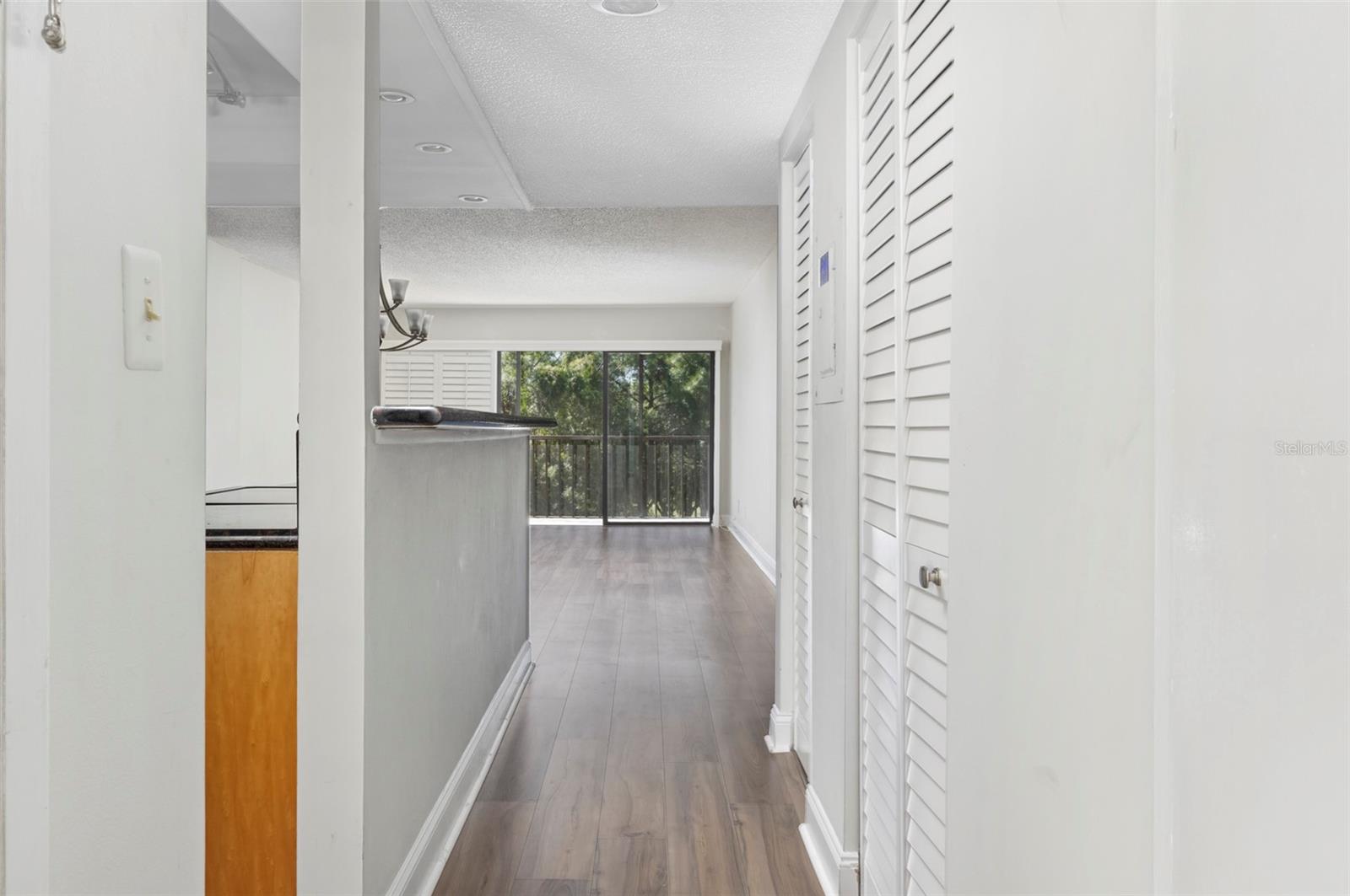 2900 COVE CAY DR #4B — photo 5