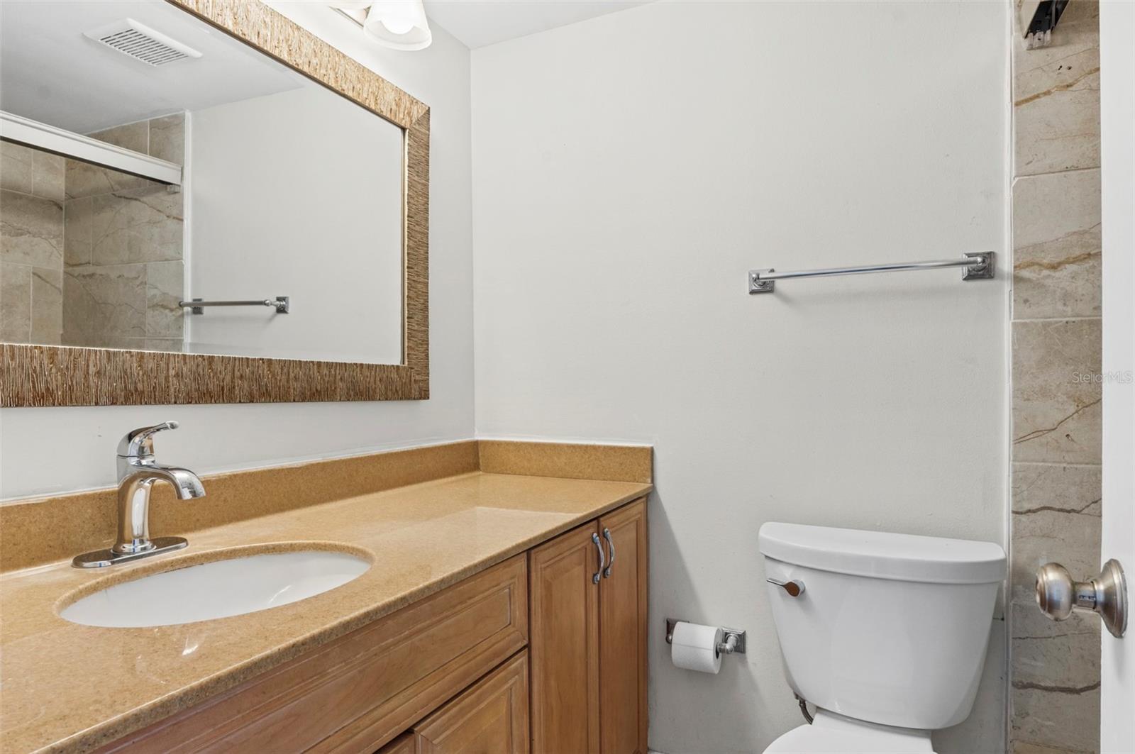2900 COVE CAY DR #4B — photo 16