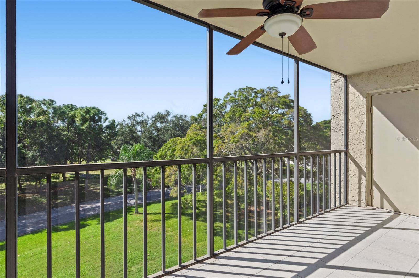 2900 COVE CAY DR #4B — photo 23