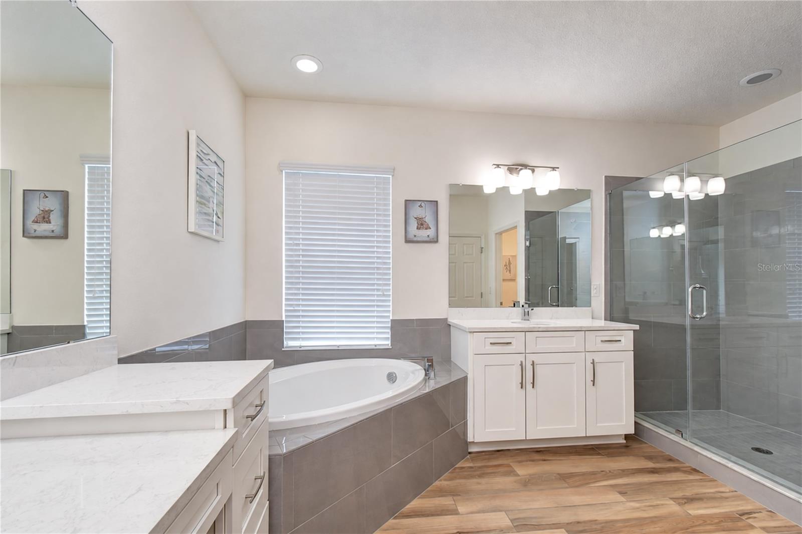 11103 GREAT NECK RD — photo 20