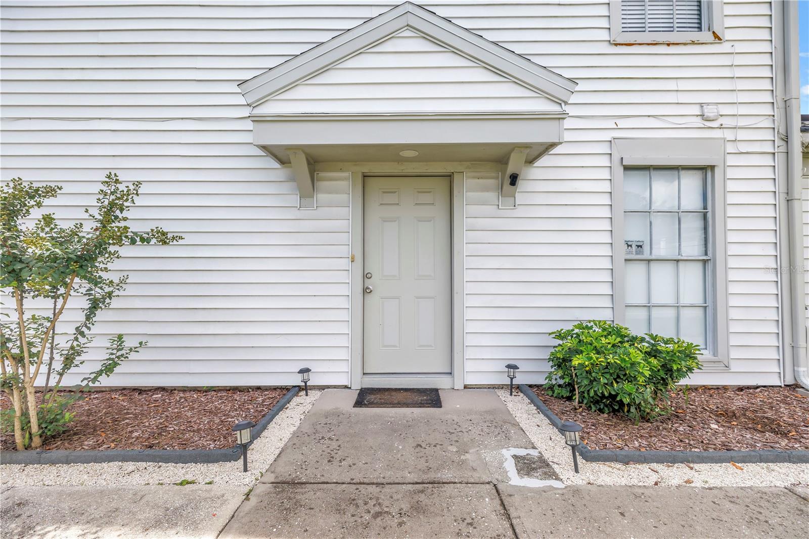 6240 OAK CLUSTER CIR — photo 4