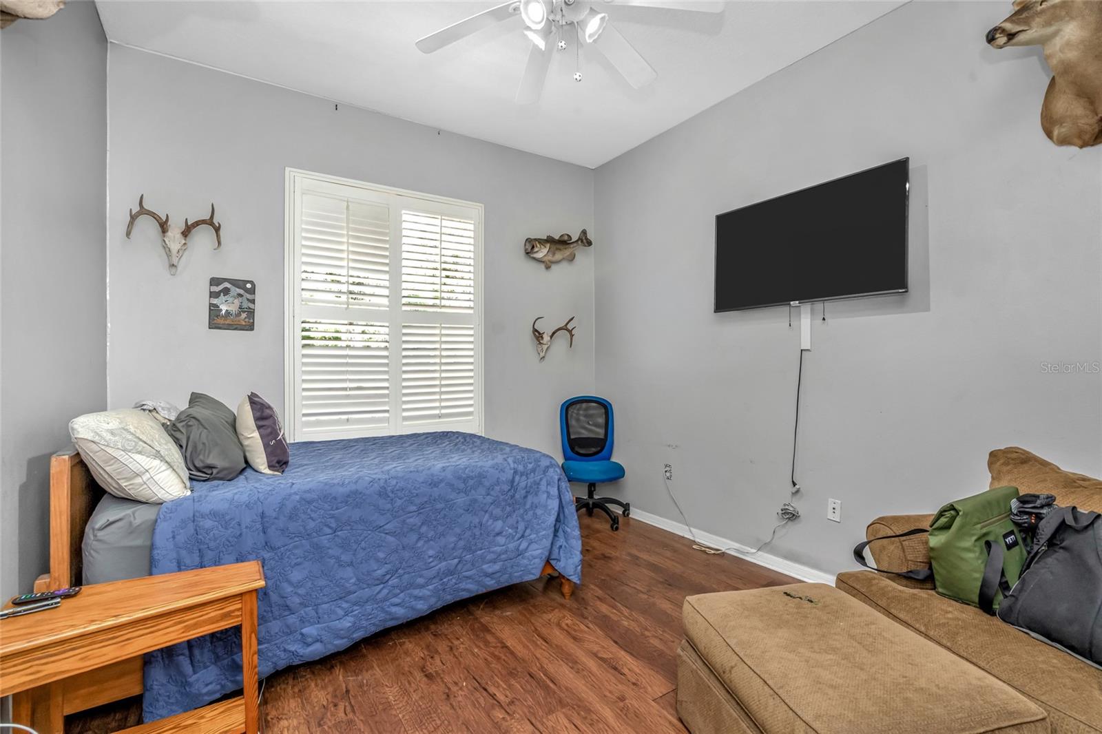 6122 REGINA PL — photo 16