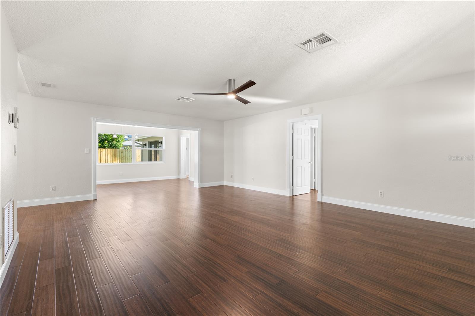 2254 MORNINGSIDE DR — photo 8