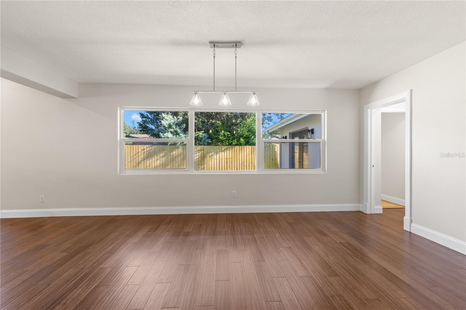 2254 MORNINGSIDE DR — photo 9