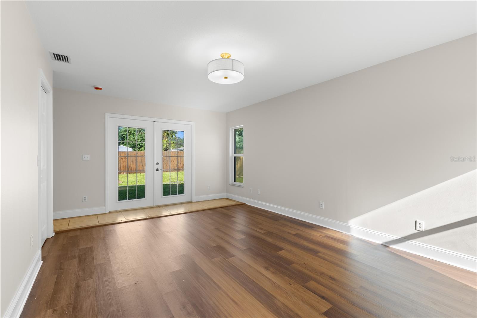 2254 MORNINGSIDE DR — photo 20