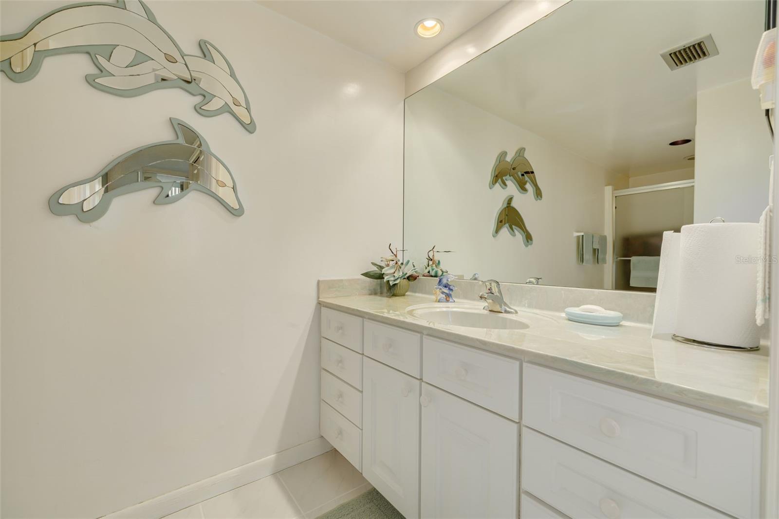 450 TREASURE ISLAND CSWY #201 — photo 19