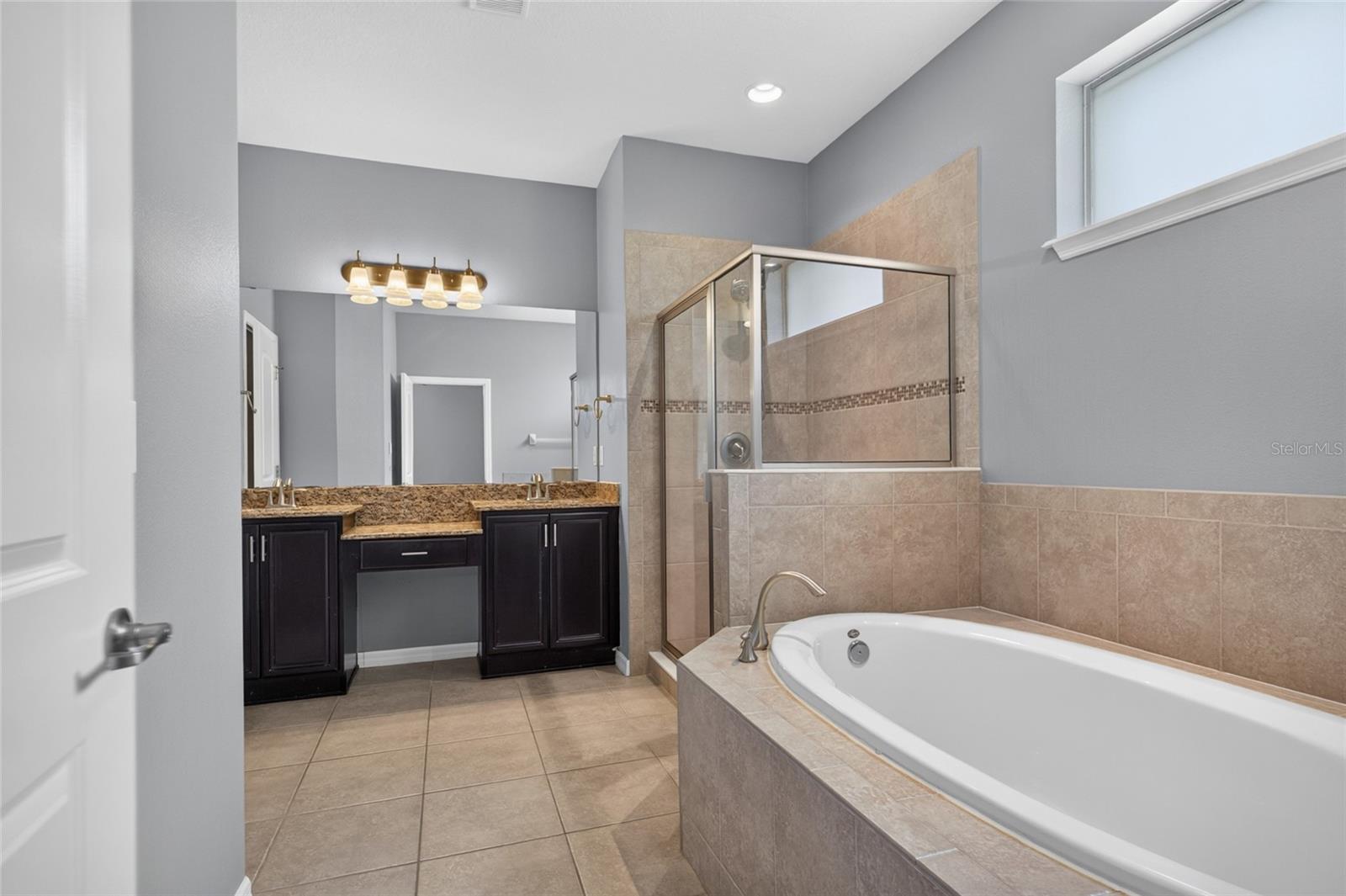 15718 STARLING DALE LN — photo 27