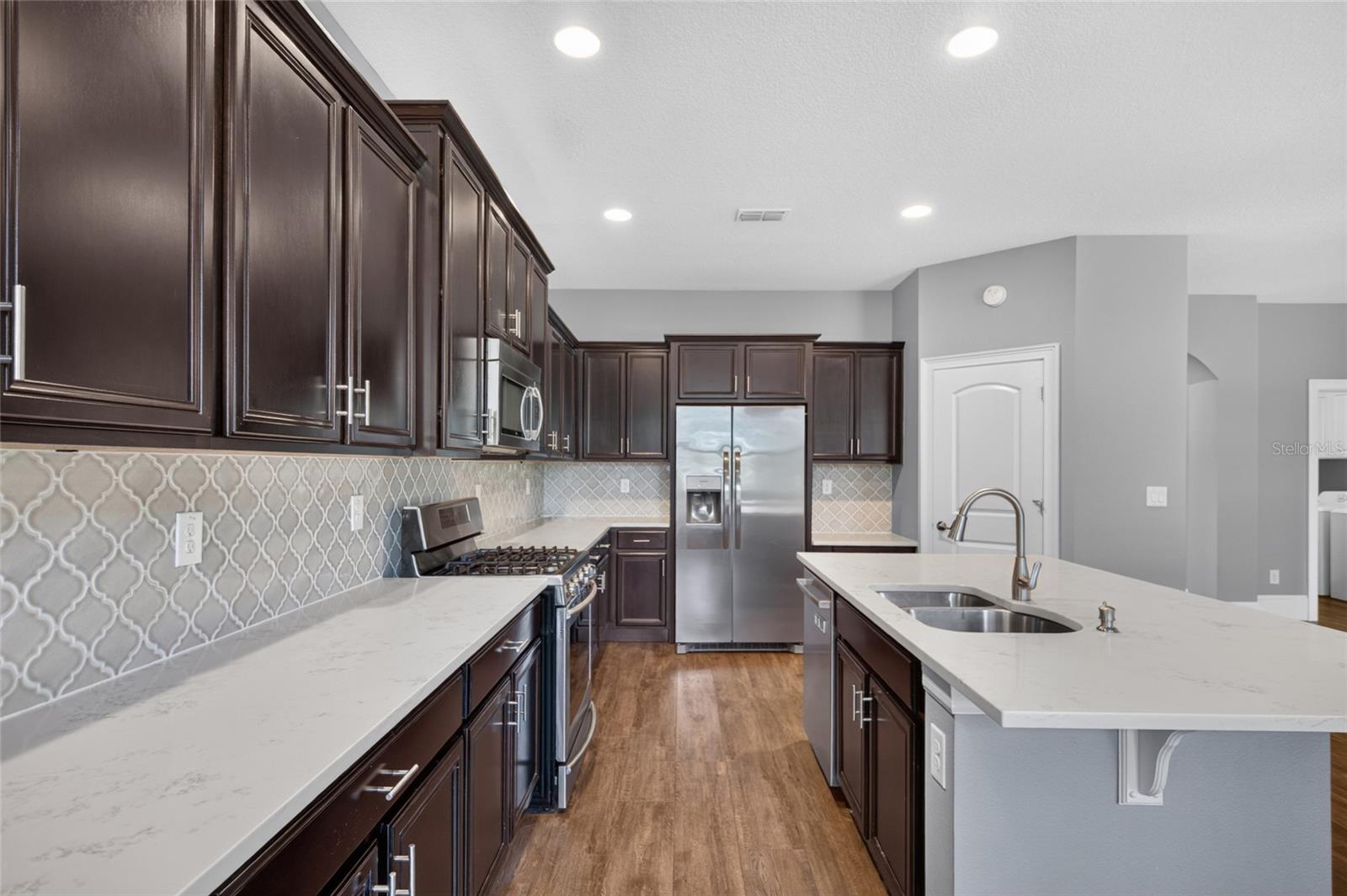 15718 STARLING DALE LN — photo 17