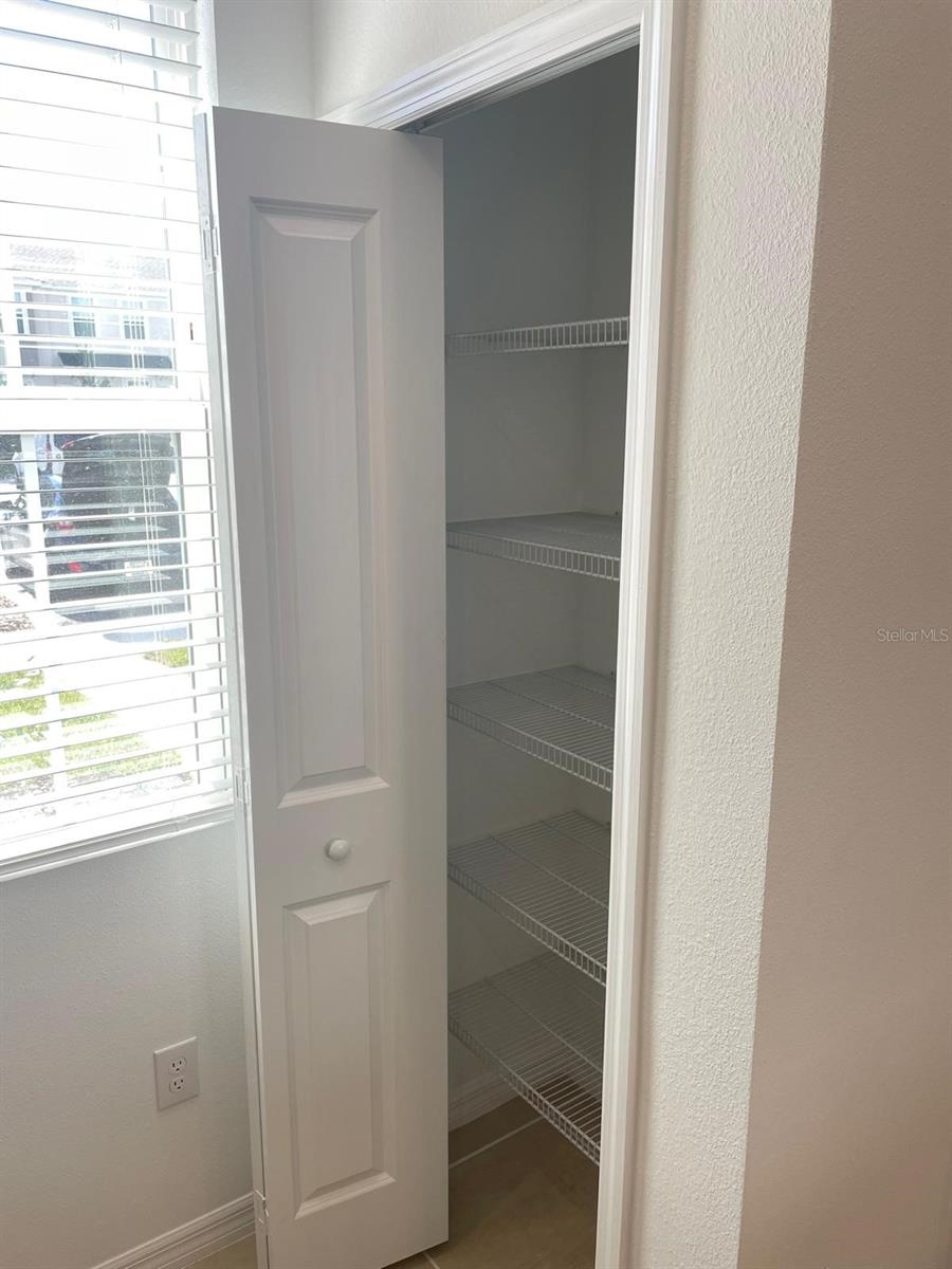 6330 FAIRMONT LN — photo 33