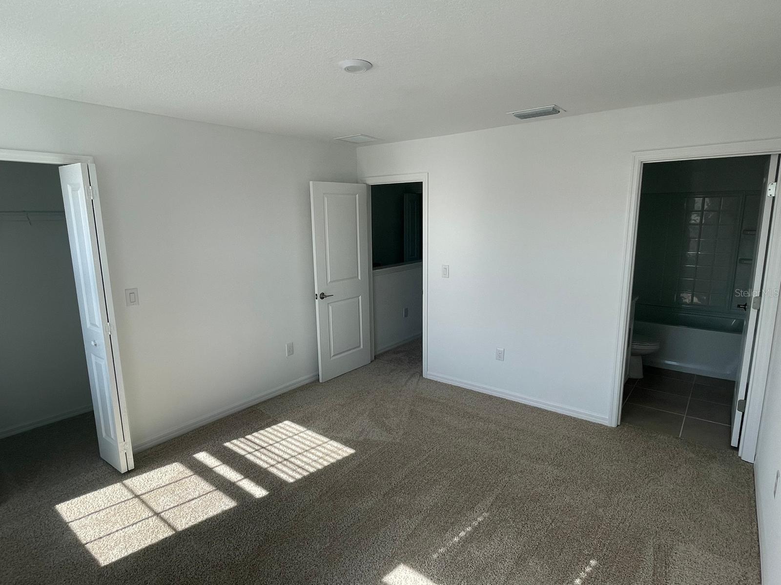 6330 FAIRMONT LN — photo 18