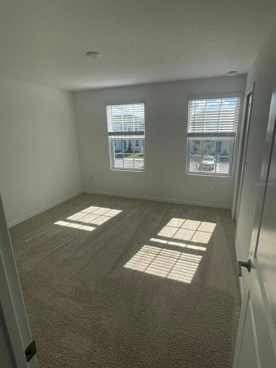 6330 FAIRMONT LN — photo 22