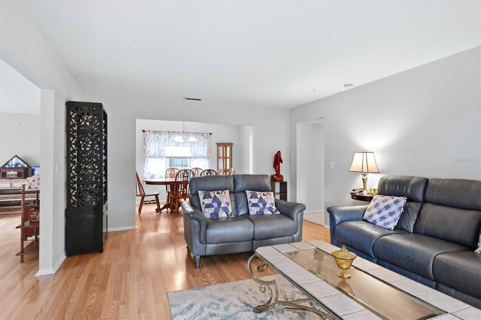 1141 MERLE WAY #14 — photo 10