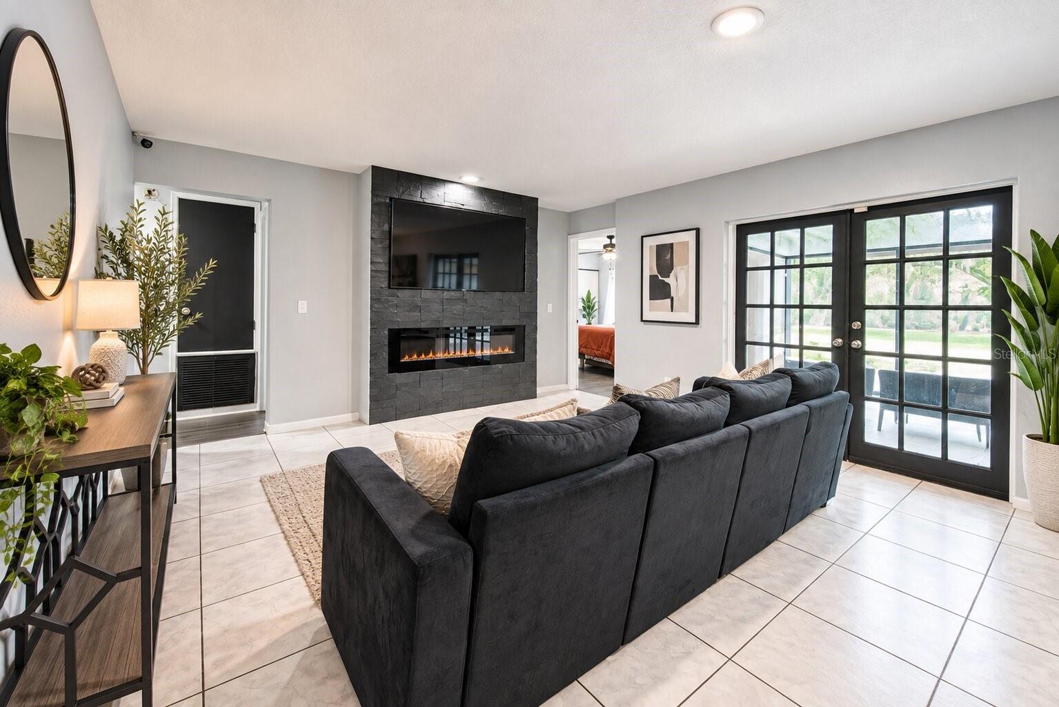 7802 RIVER RIDGE DR — photo 4