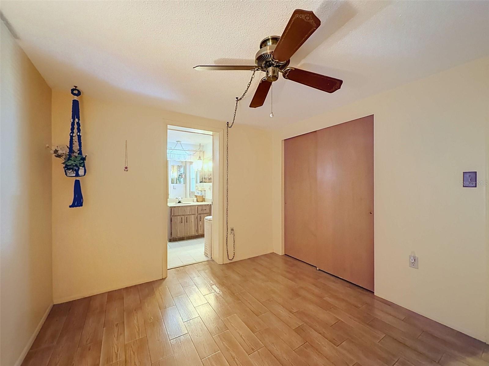 9916 LAKE CHRISE LN — photo 13