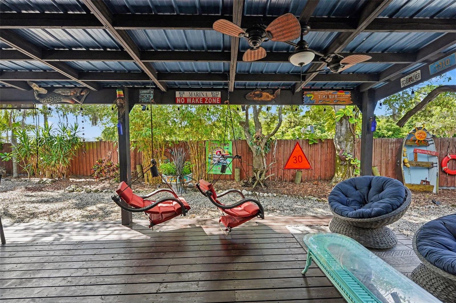 508 WHITE OAK DR — photo 32