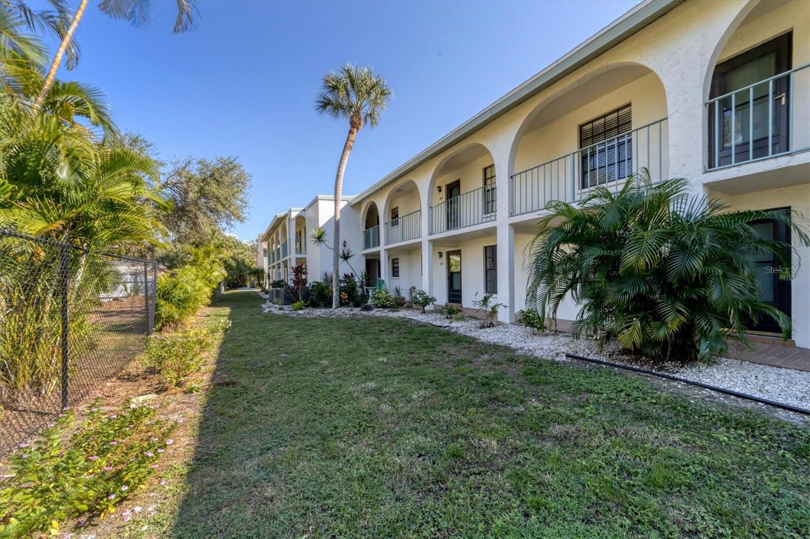 1730 MANASOTA BEACH RD #105 — photo 7