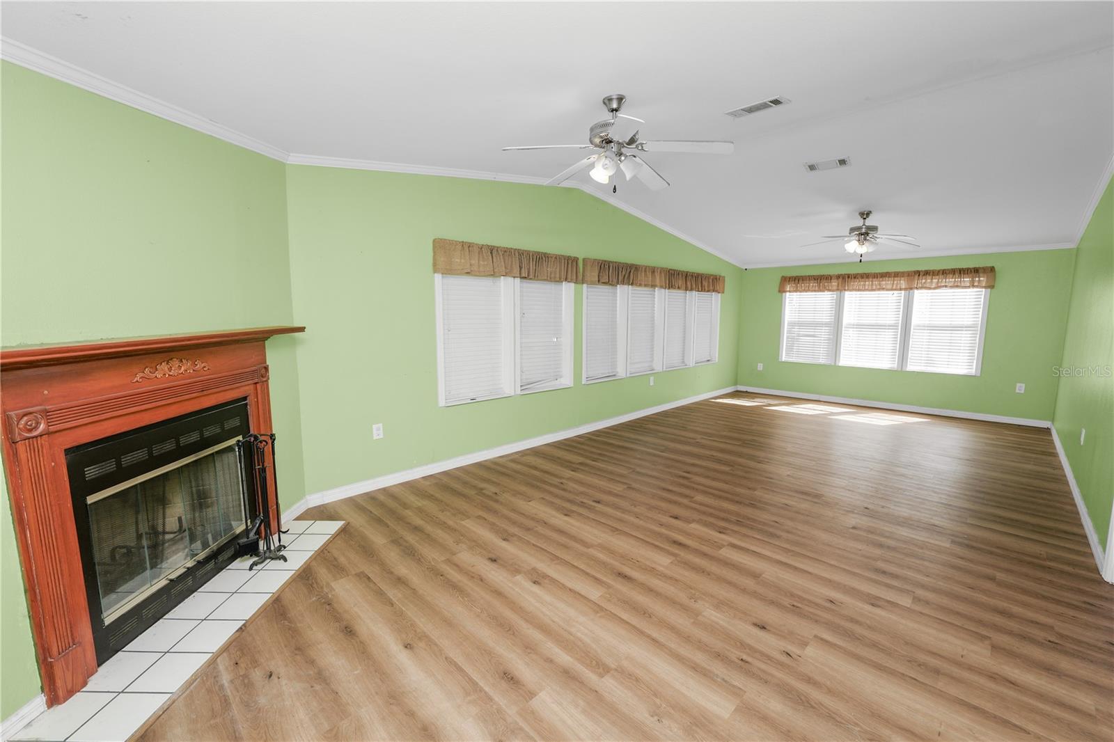 3003 GERALD HALL RD — photo 31