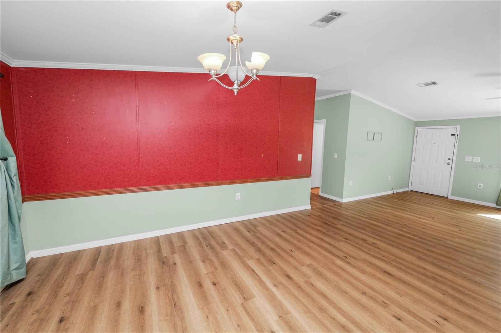 3003 GERALD HALL RD — photo 7