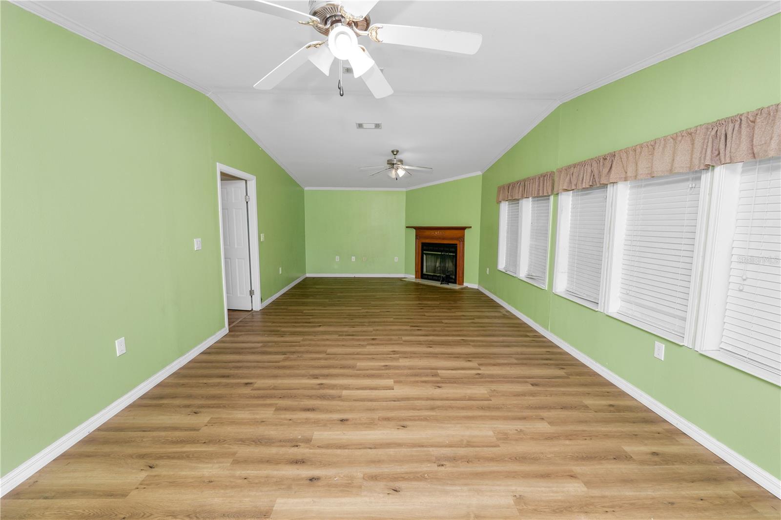 3003 GERALD HALL RD — photo 34