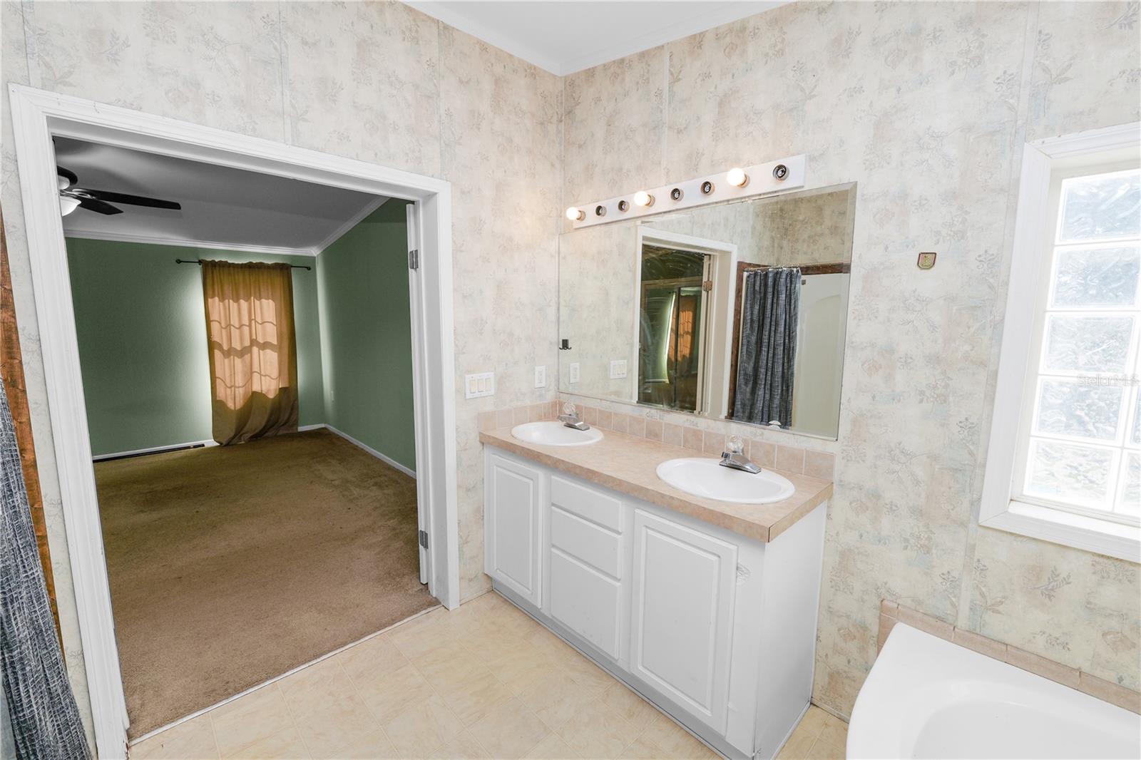 3003 GERALD HALL RD — photo 22
