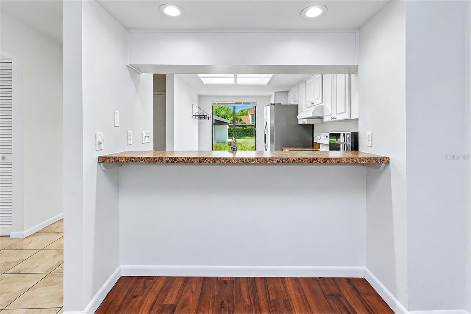 1817 CYPRESS TRACE DR — photo 6