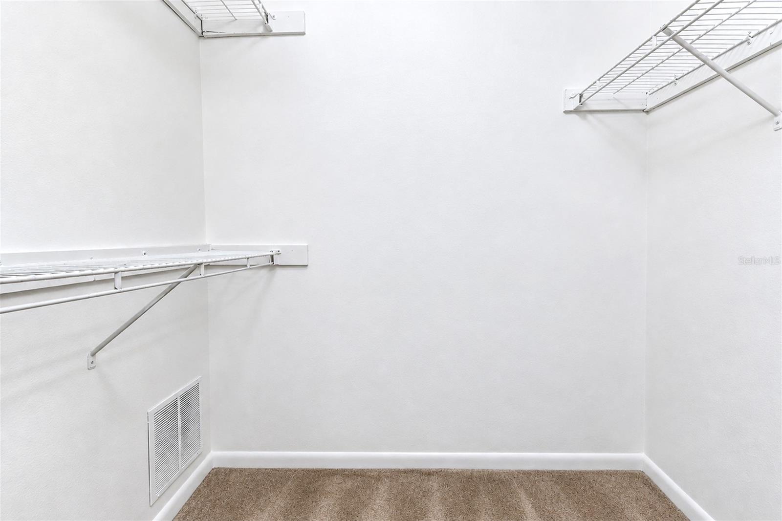 1817 CYPRESS TRACE DR — photo 17