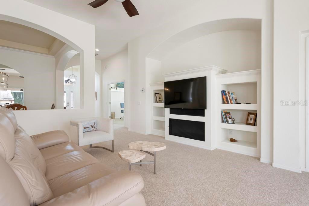 711 BACK NINE DR — photo 8