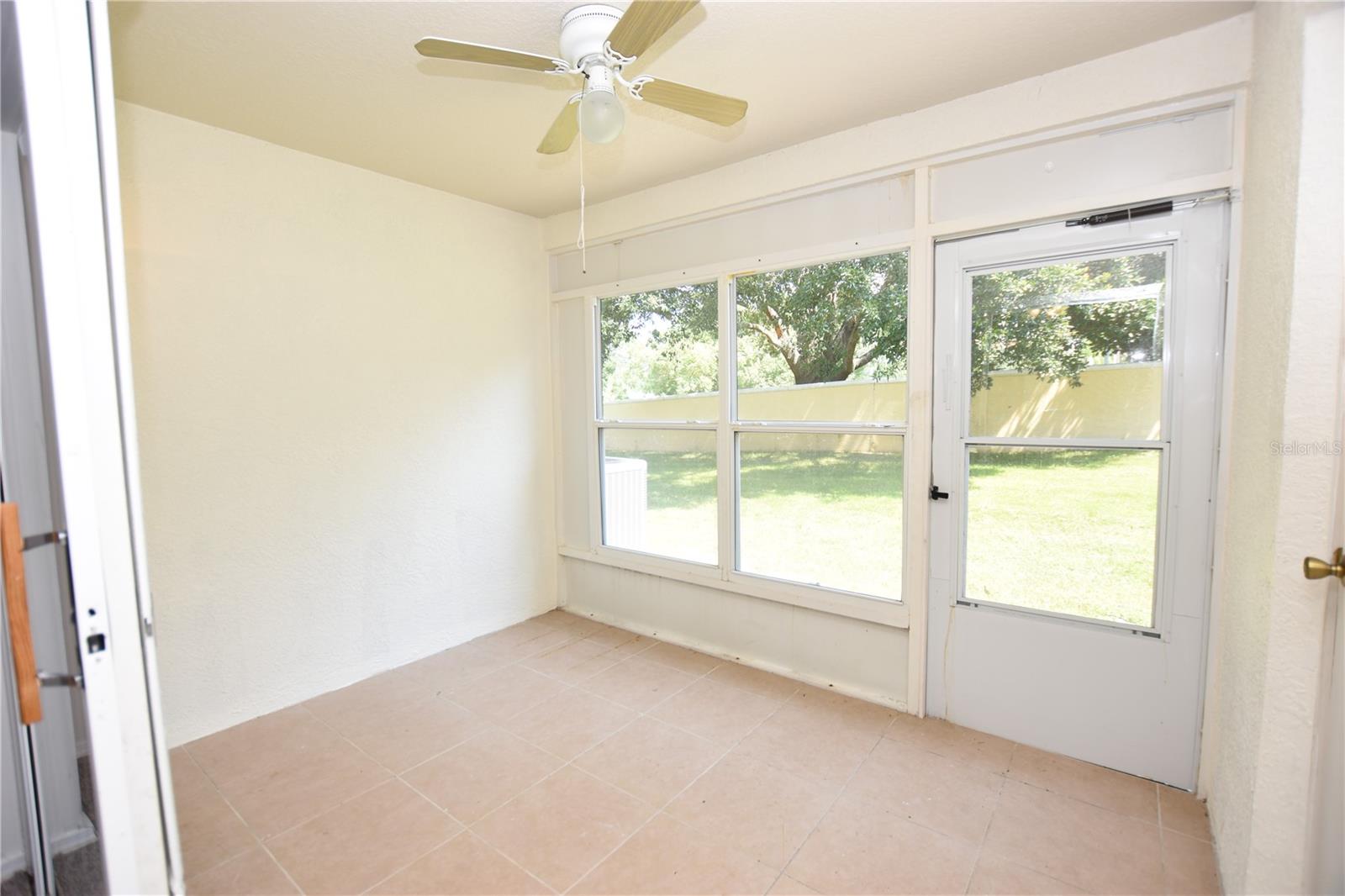 2308 LAKE WOODBERRY CIR — photo 22