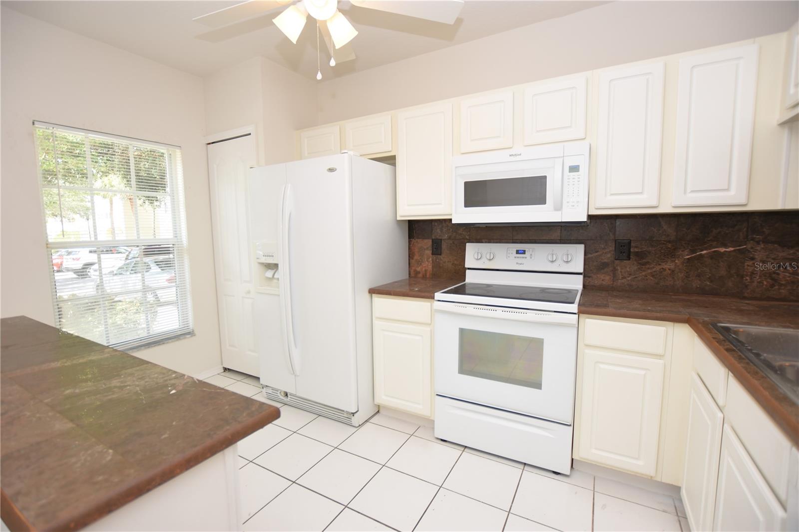 2308 LAKE WOODBERRY CIR — photo 7
