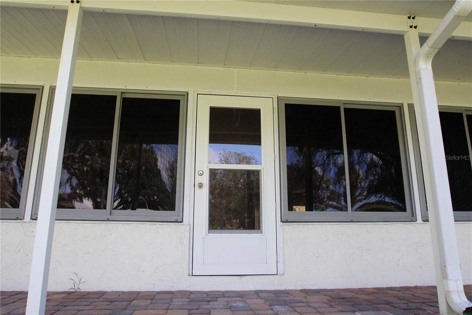 10749 FALLEN LEAF LN — photo 31