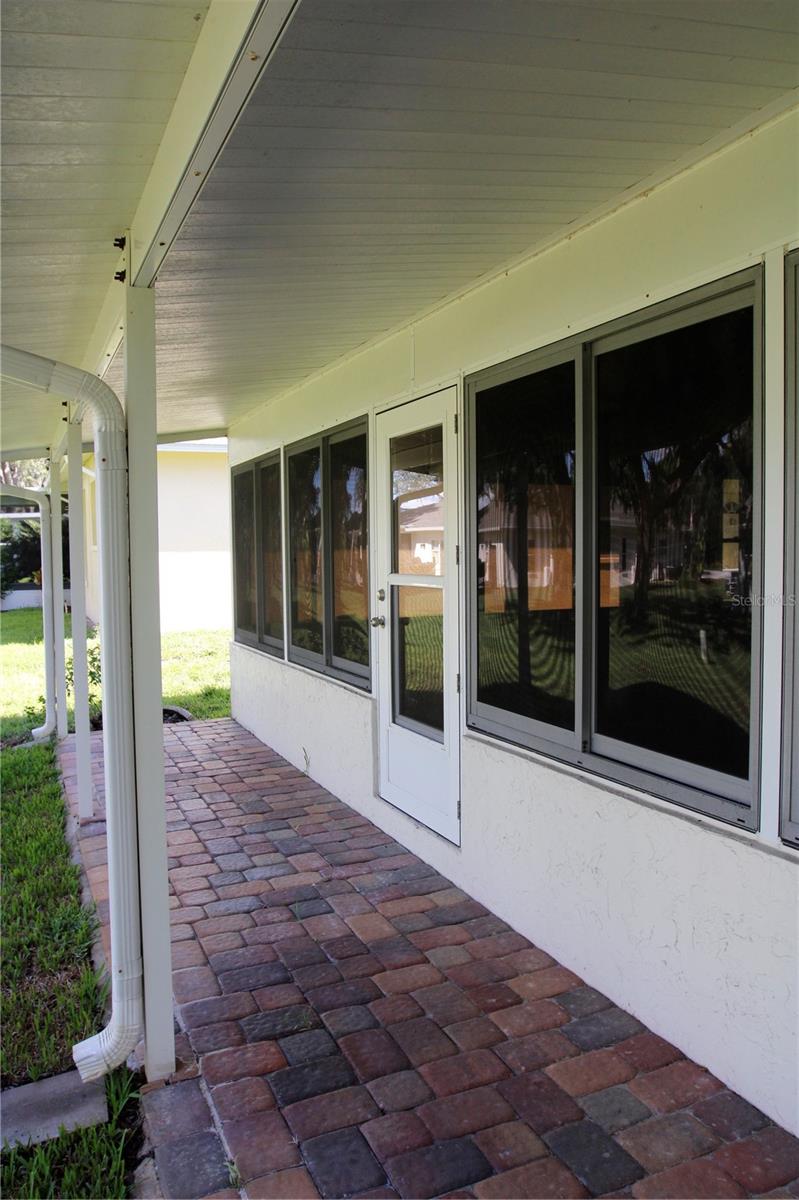 10749 FALLEN LEAF LN — photo 24