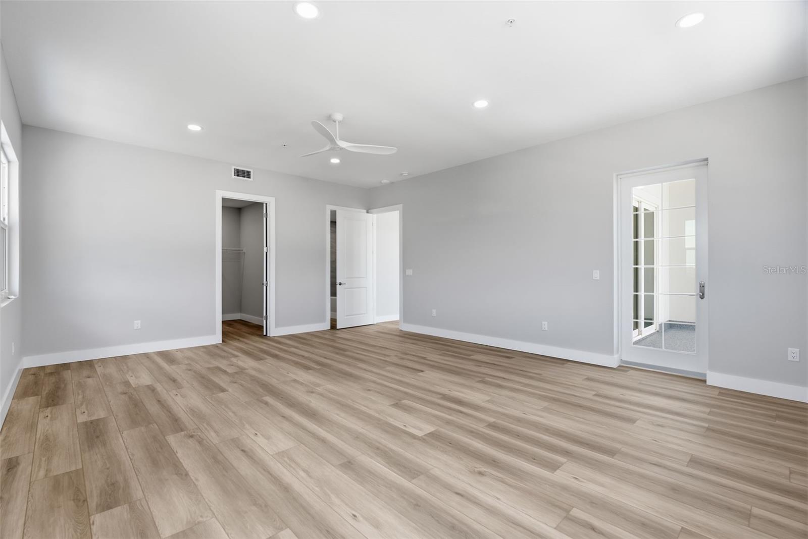 13655 GULF BLVD #401 — photo 29