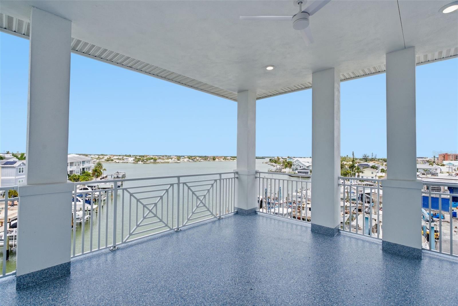 13655 GULF BLVD #401 — photo 17