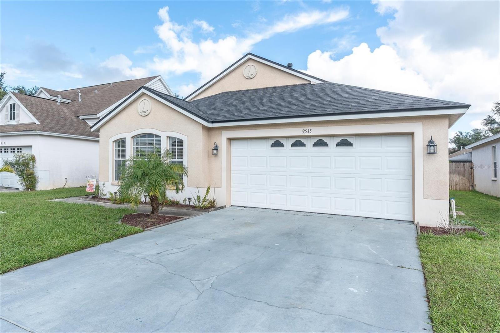 9535 PATRICIAN DR — photo 34