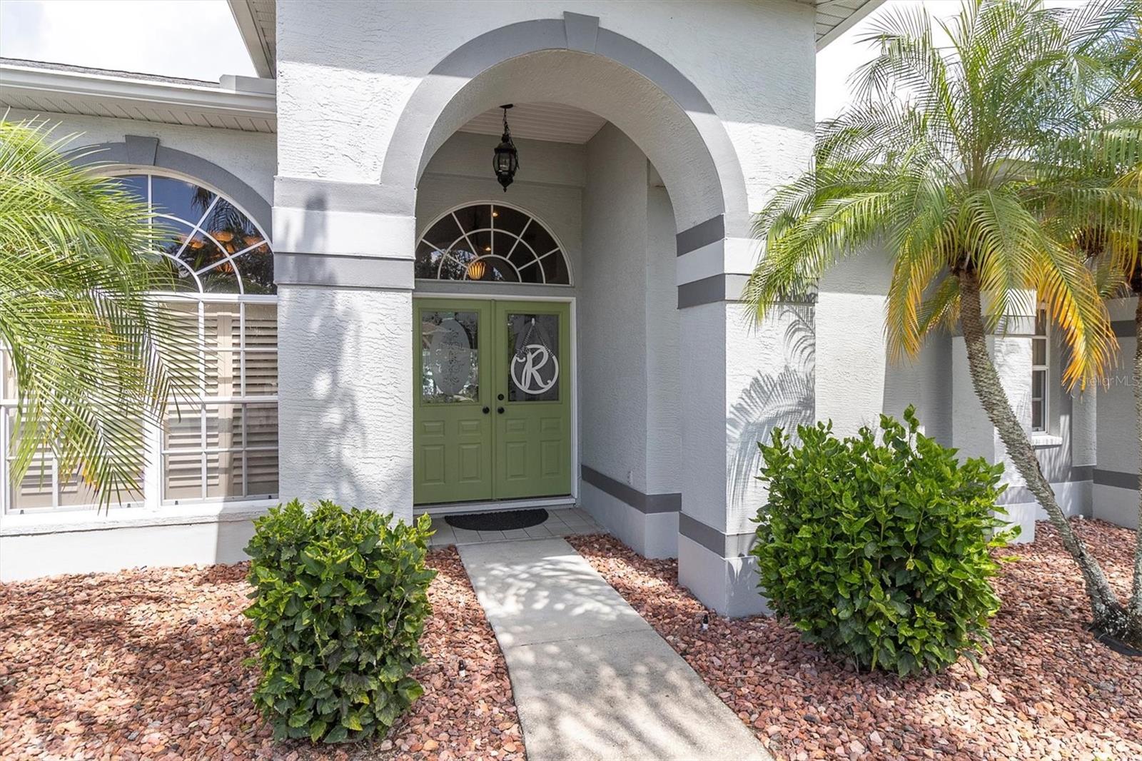 5631 HEREFORD DR — photo 2