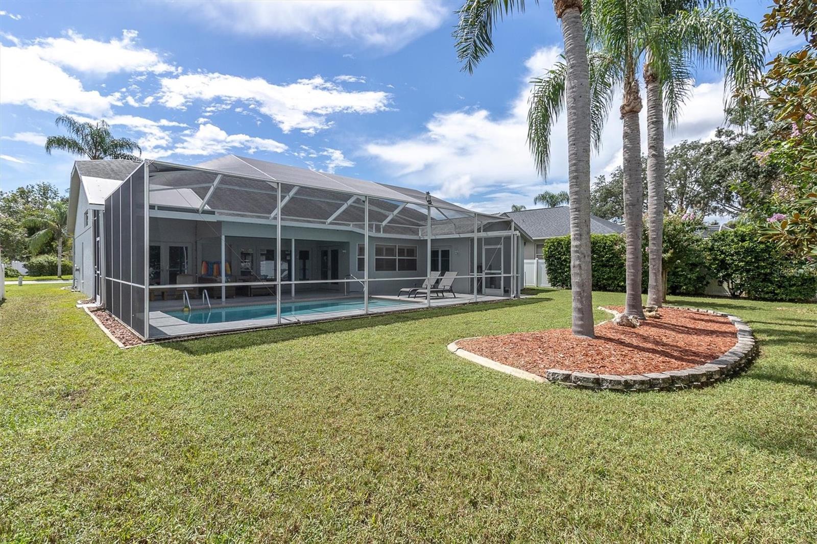 5631 HEREFORD DR — photo 38